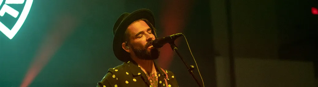 Dashboard Confessional Tickets