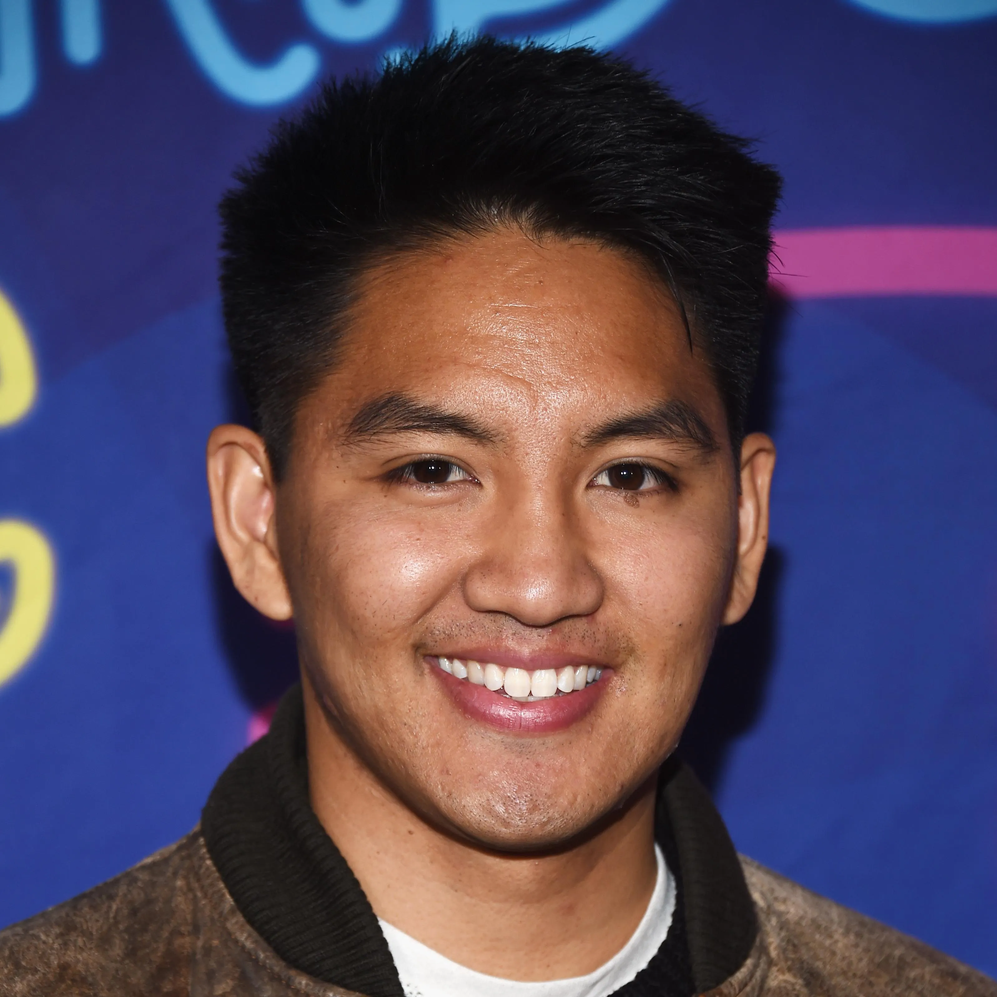 JR De Guzman - Official Ticket Resale Marketplace
