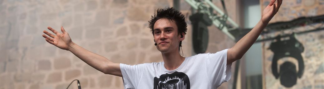 Jacob Collier Tickets