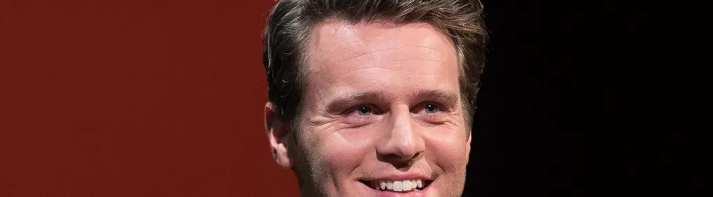Jonathan Groff Tickets