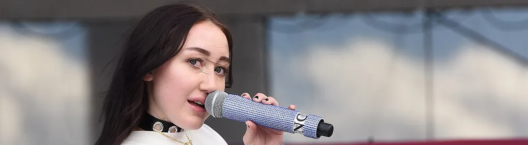 Noah Cyrus Tickets