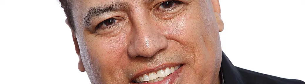 Willie Barcena Tickets