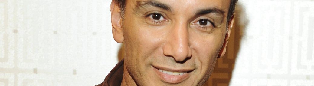 Shadmehr Aghili Tickets