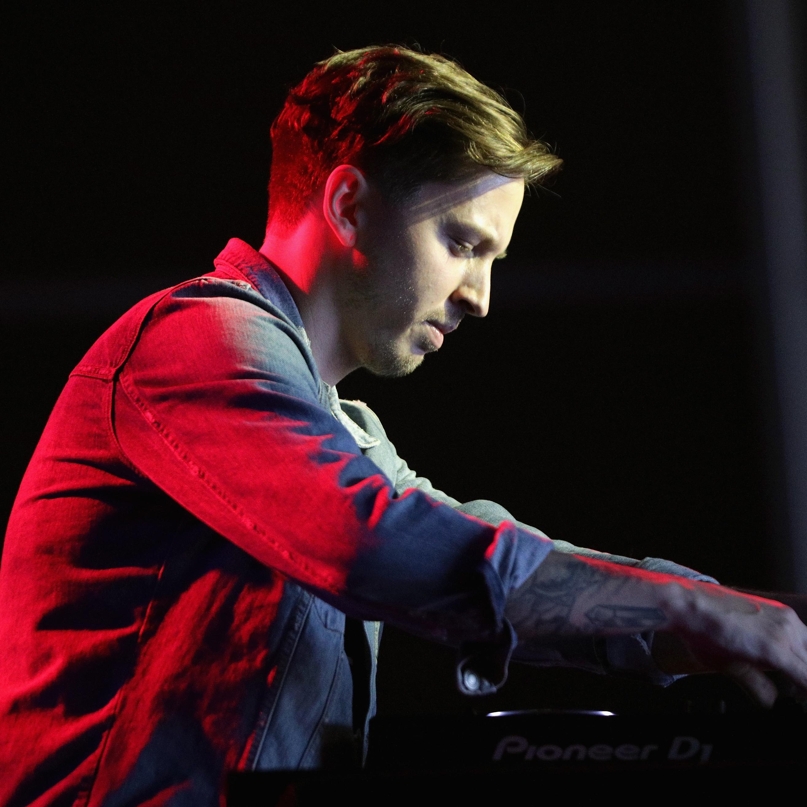 Ekali - Official Ticket Resale Marketplace