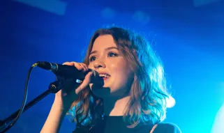 Maisie Peters tickets