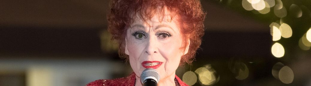 Carol Lawrence Tickets