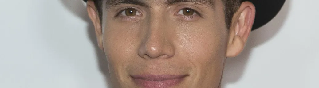 Adriel Favela Tickets