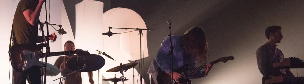 Suuns Tickets