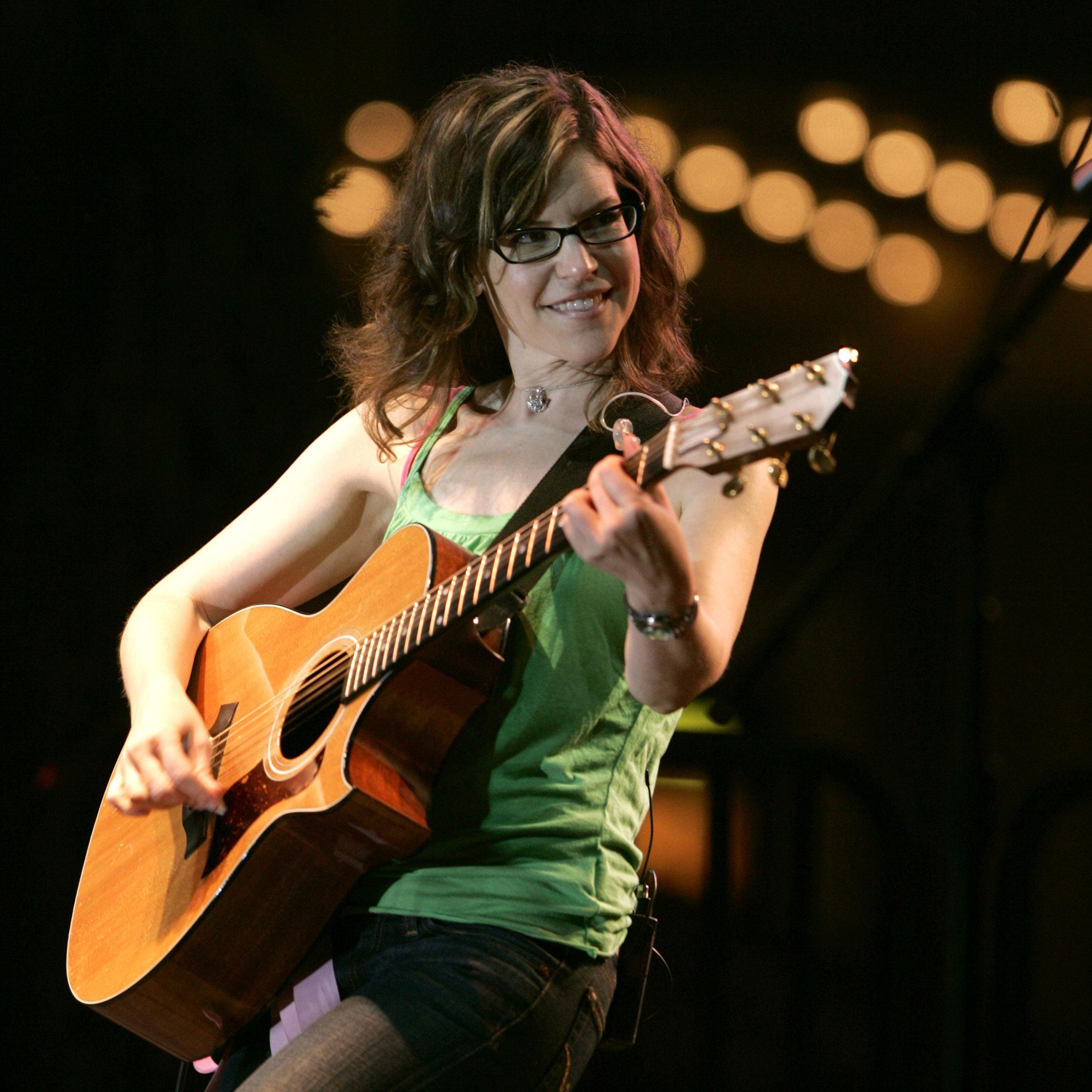 Lisa Loeb - Official Ticket Resale Marketplace